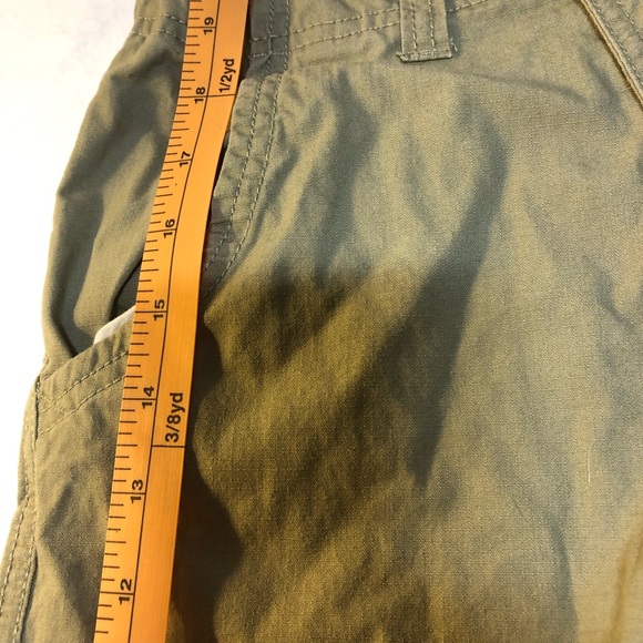 2 pairs of boys cargo shorts size 12 Levi’s and Canyon River Blues - Picture 5 of 15
